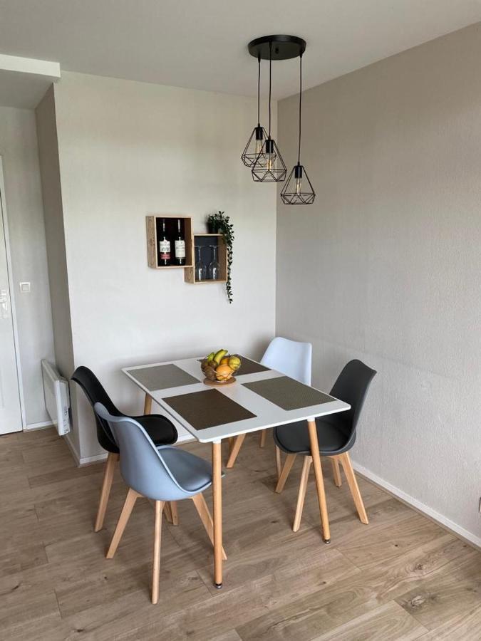 Appartement Au Calme Face Au Lac Marciac Exterior photo